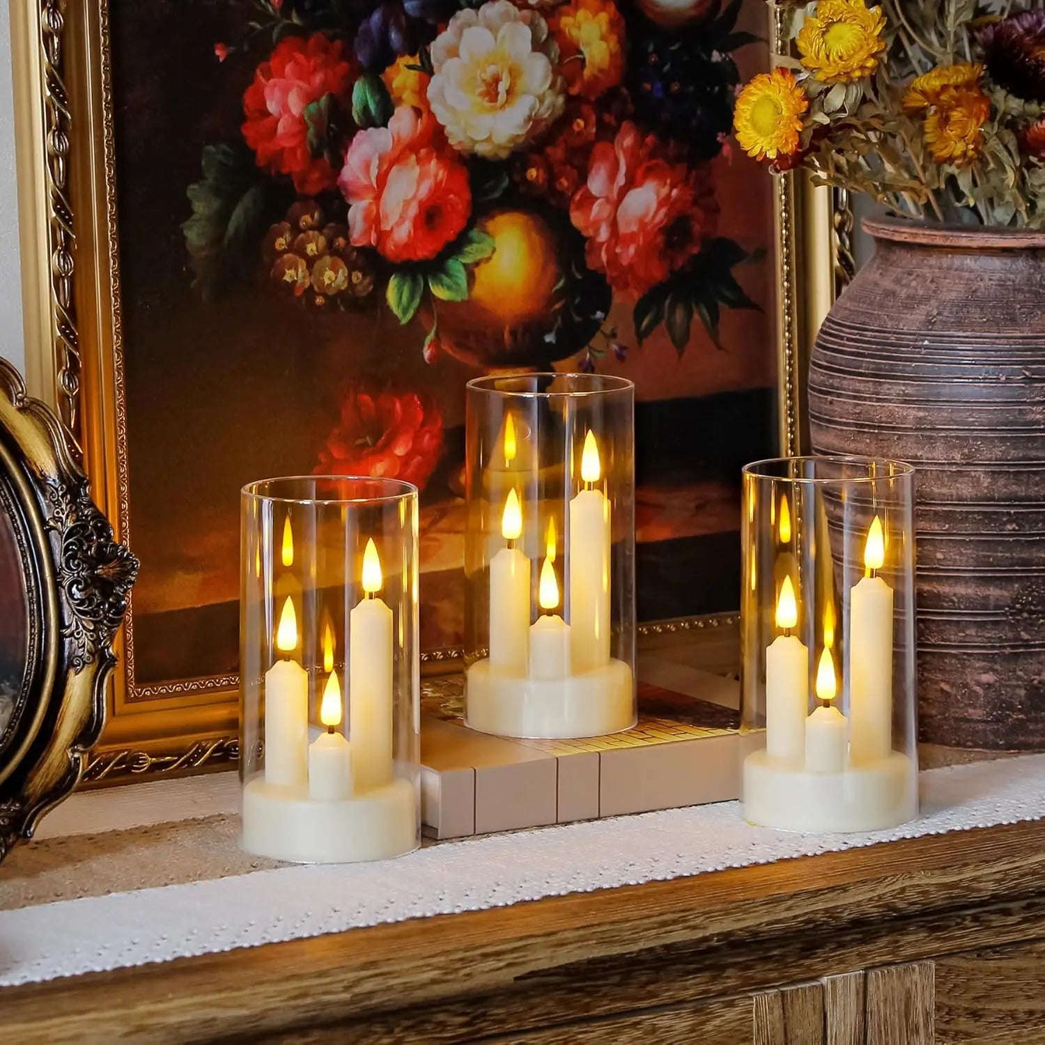 Bougies LED coniques sans flamme 3 en 1 avec abat-jour acrylique, lumière scintillante romantique pour mariage et fête glamour. Décoration intérieure