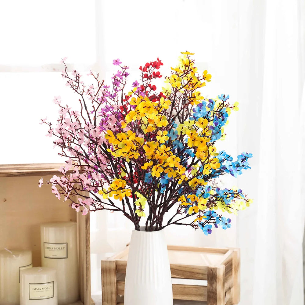 Branche de gypsophile artificielle en soie blanche de 50 cm dans un vase, décoration florale élégante pour intérieur.
