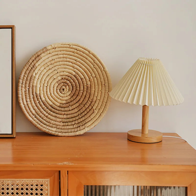 Décoration murale ronde en rotin naturel. Décoration intérieure