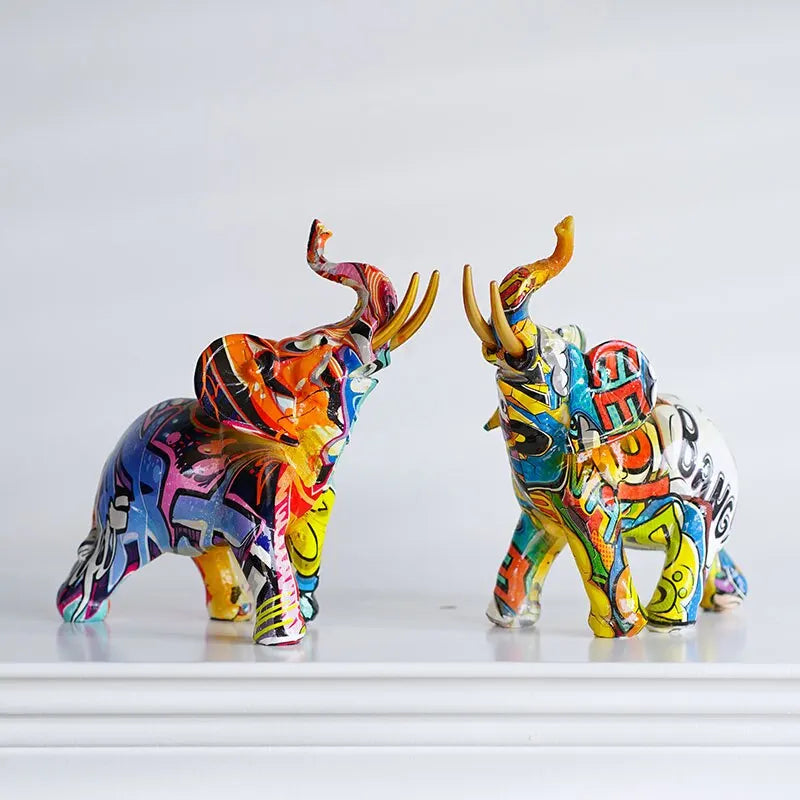 Figurine d'éléphant colorée en résine pour décoration intérieure vive, symbolique et originale