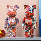 Figurine d'ours Graffiti 27 cm multicolore au style street-art pour décoration intérieure moderne et artistique