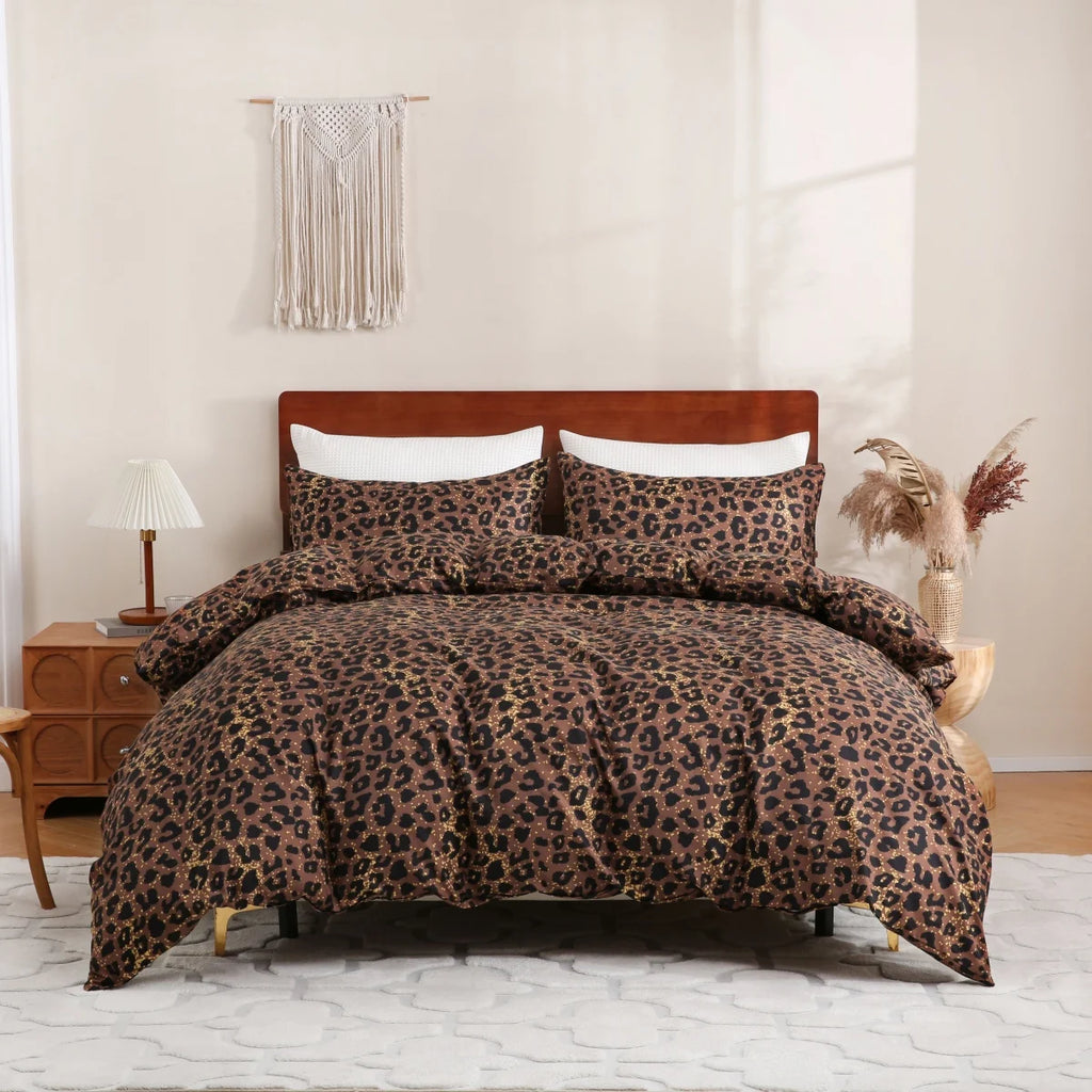 Housse de couette léopard noir doré réversible – ambiance safari chic et sauvage. Décoration Intérieure.