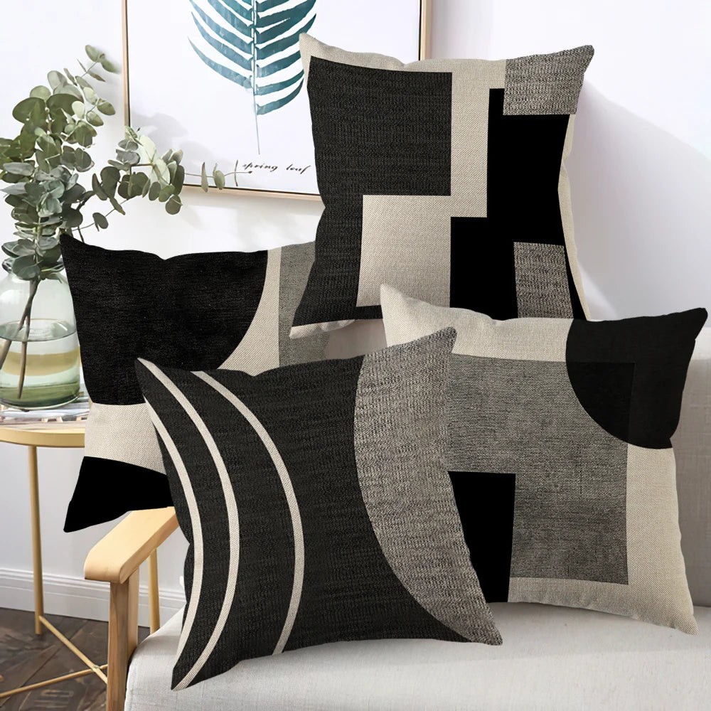 Housse de coussin géométrique abstraite noire et blanche sur canapé moderne, déco bohème minimaliste - Décoration intérieure