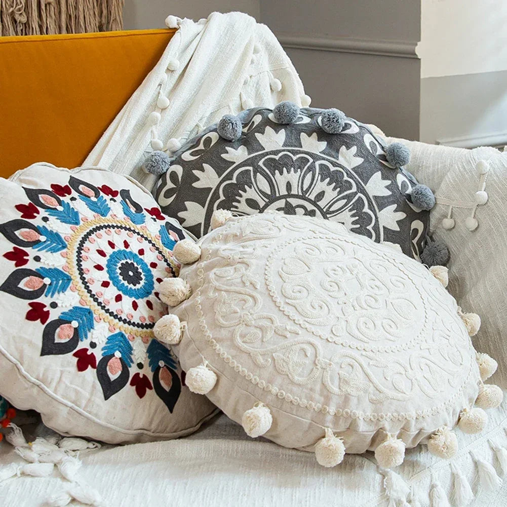 Housse de coussin ronde ethnique marocaine brodée mandala, décoration artisanale pour salon ou chambre - Décoration intérieure
