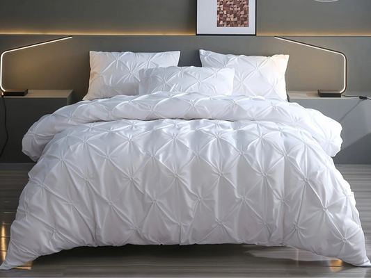 Parure de lit brodée 2/3 pièces – Housse de Couette couleur unie avec motif floral – literie douce et artisanale pour chambre élégante. Décoration Intérieure.