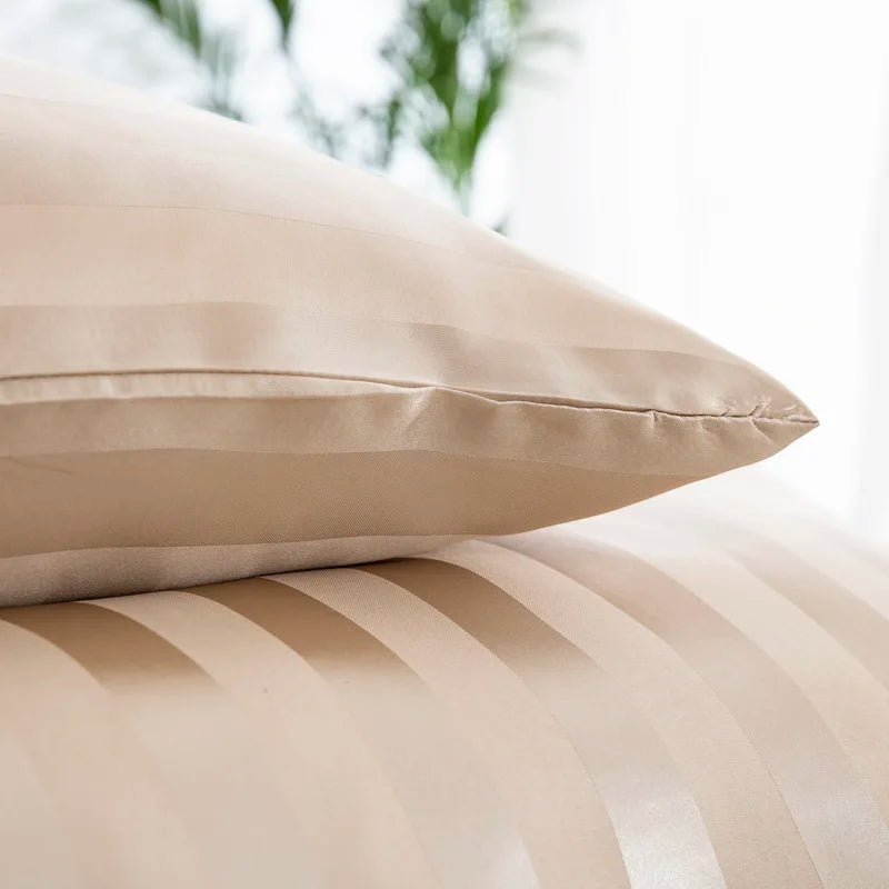 Parure Housse de couette rayée en Satin