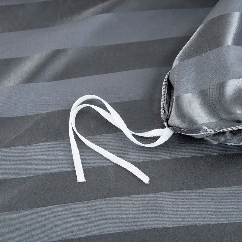 Parure Housse de couette rayée en Satin