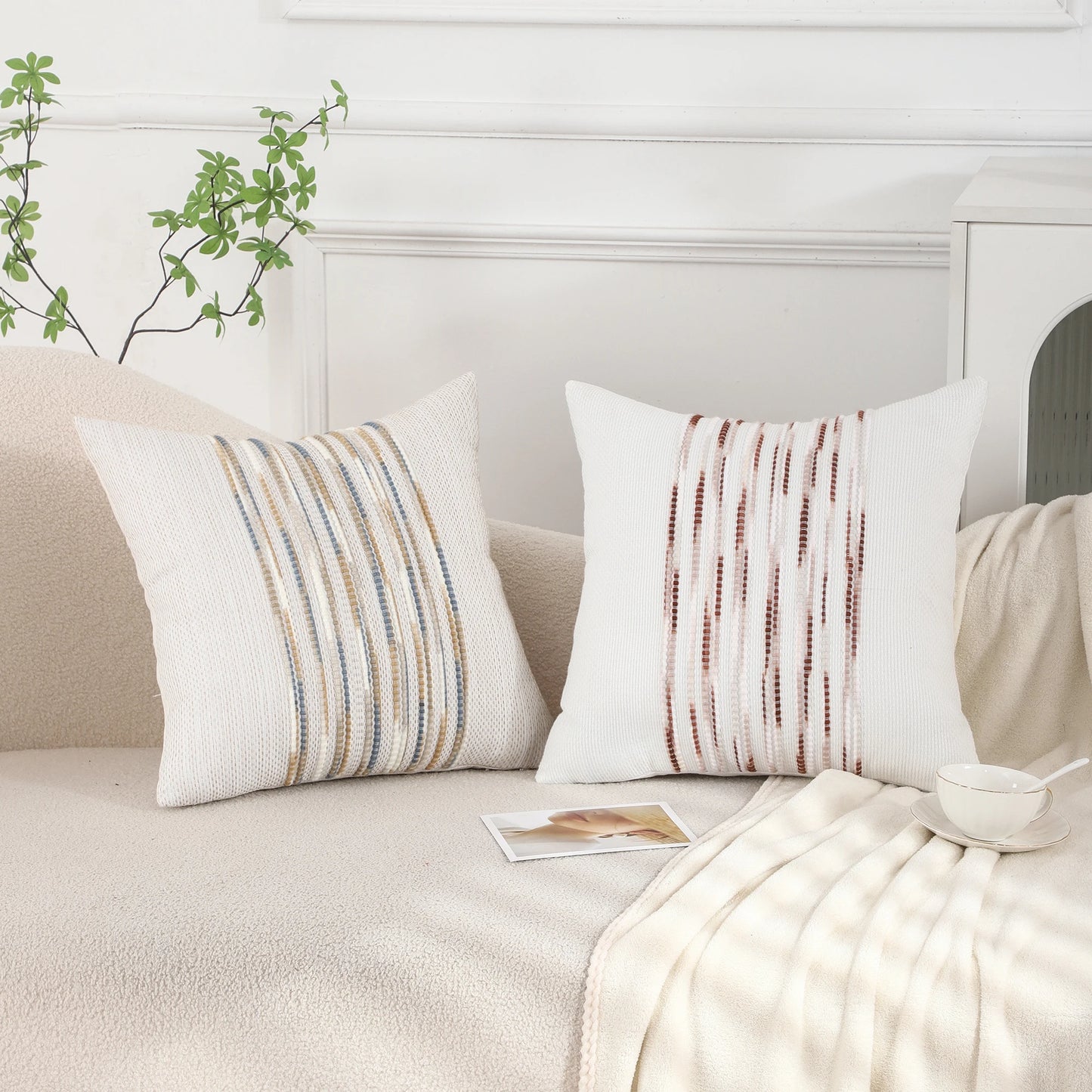 Housse de Coussin Bohème en chenille rayée