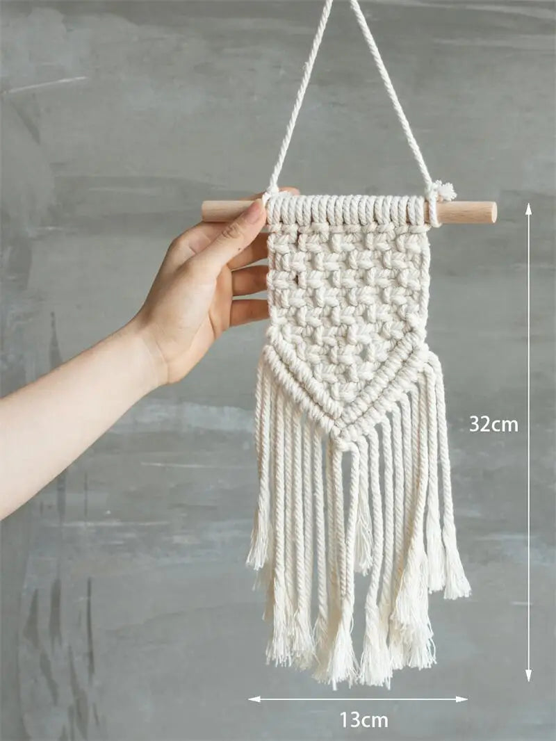 Tenture Murale Nordique en Macramé