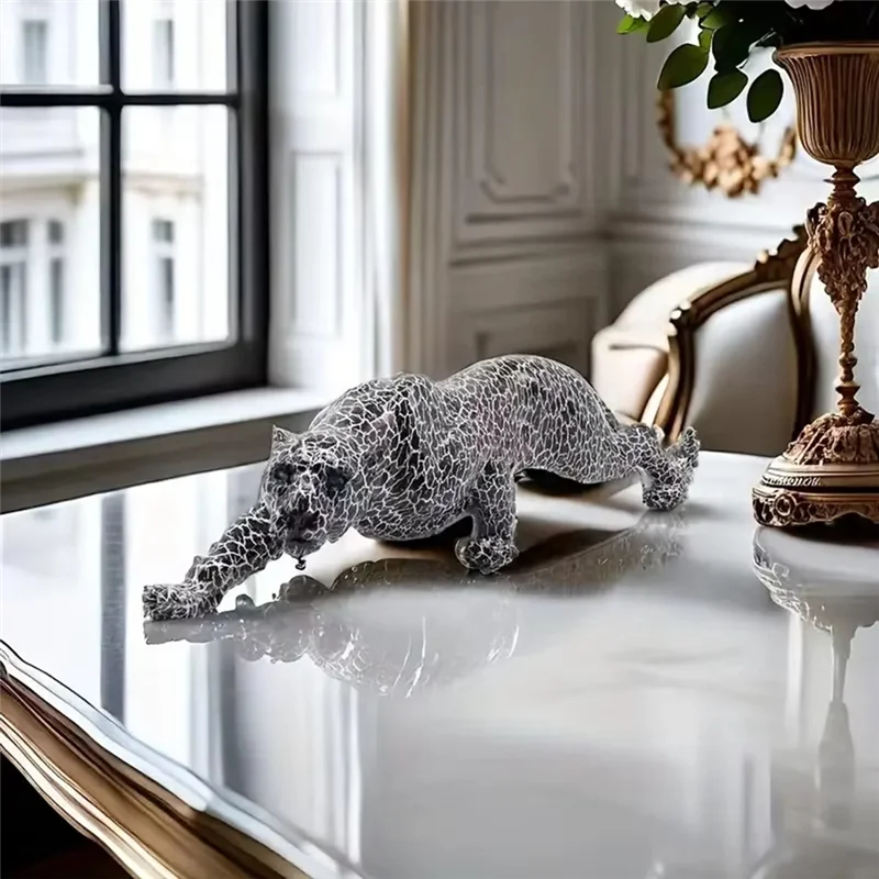 Sculpture Moderne Leopard en Résine
