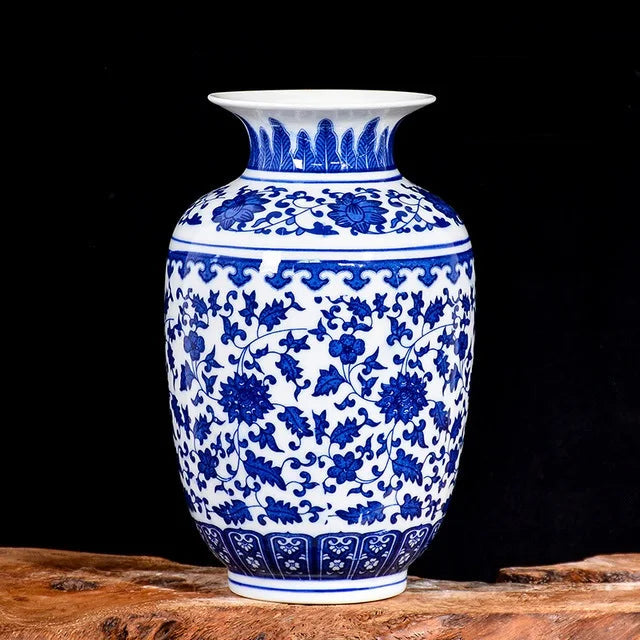 Vase en Porcelaine Bleu et Blanc de Jingdezhen