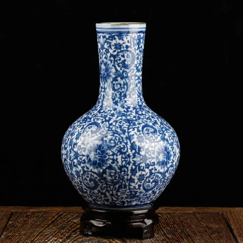Vase en Porcelaine Bleue et Blanche