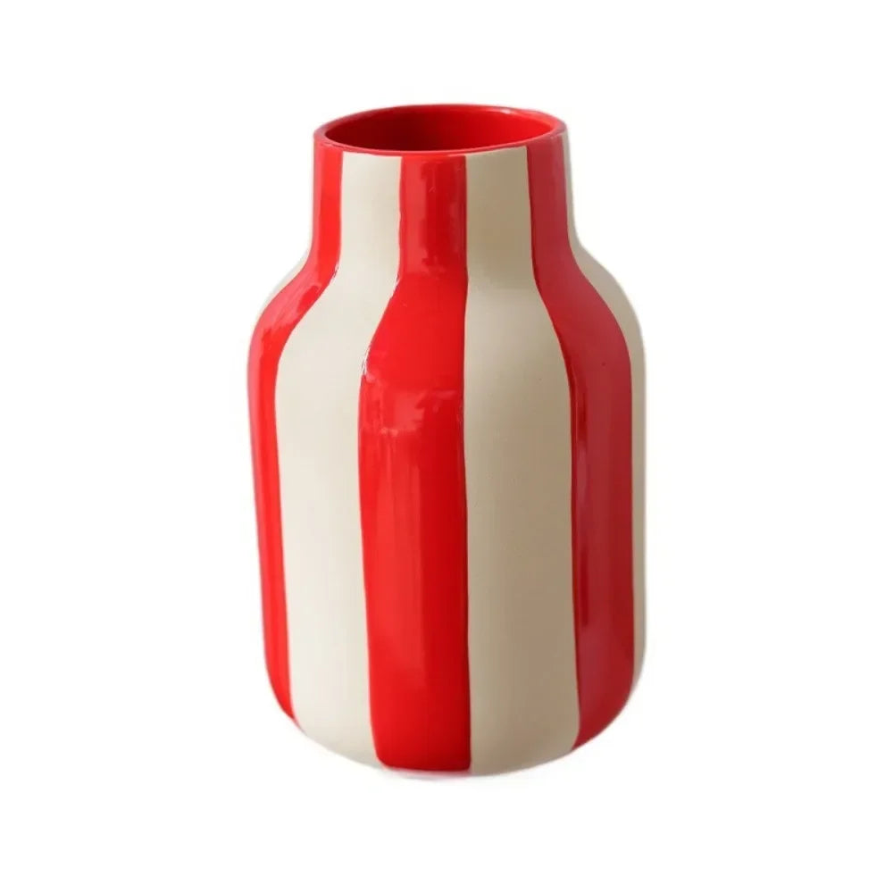 Vase en Céramique à Rayures