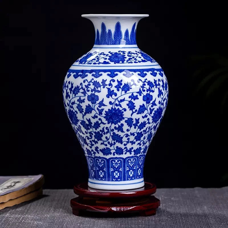 Vase en Porcelaine Bleu et Blanc de Jingdezhen