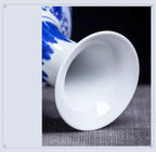 Vase en Porcelaine Bleu et Blanc de Jingdezhen