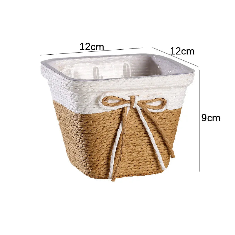 Pot de Fleur en Paille