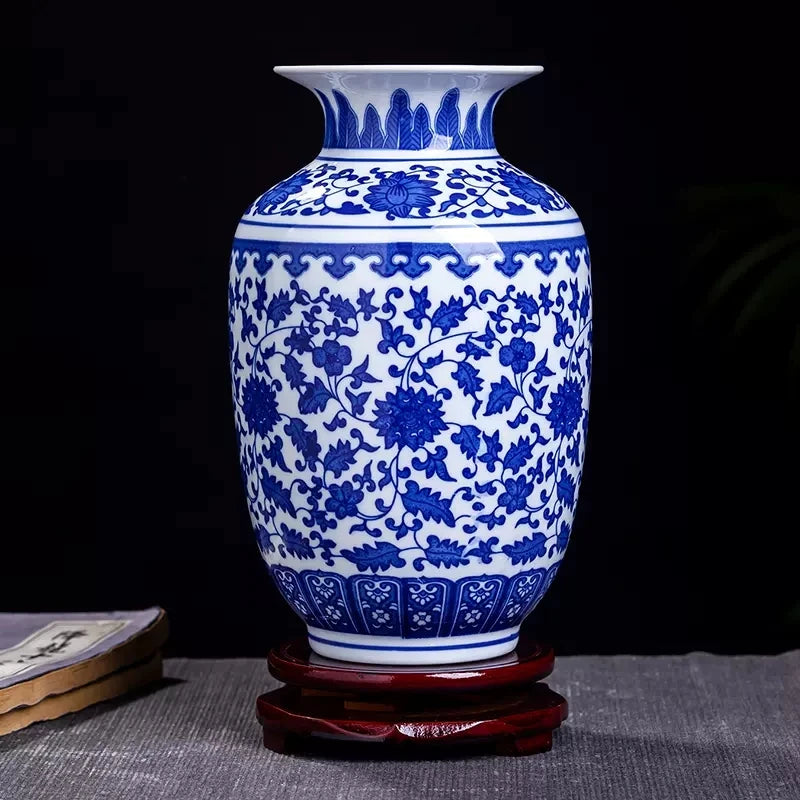 Vase en Porcelaine Bleu et Blanc de Jingdezhen