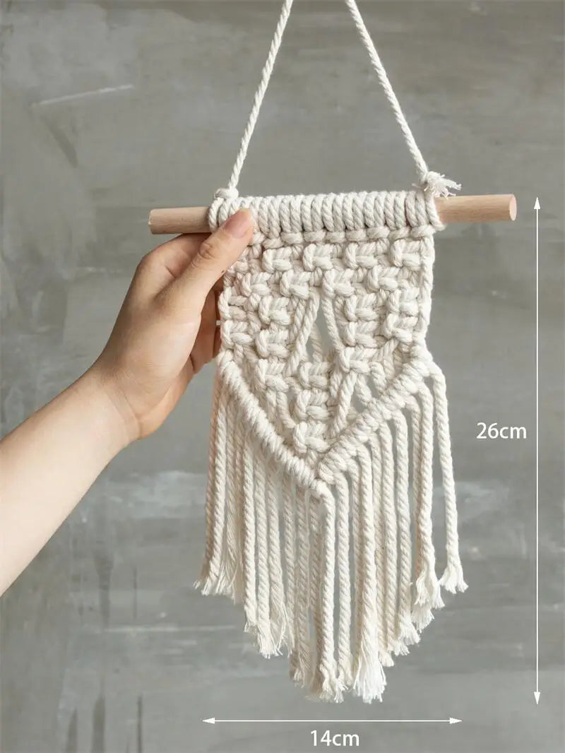 Tenture Murale Nordique en Macramé