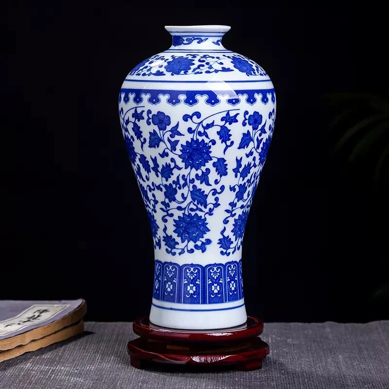 Vase en Porcelaine Bleu et Blanc de Jingdezhen