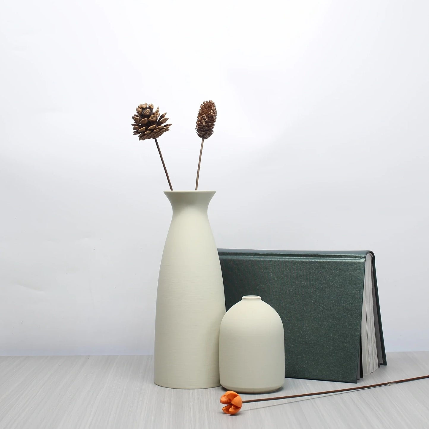 Vase Sec Blanc ou Noir