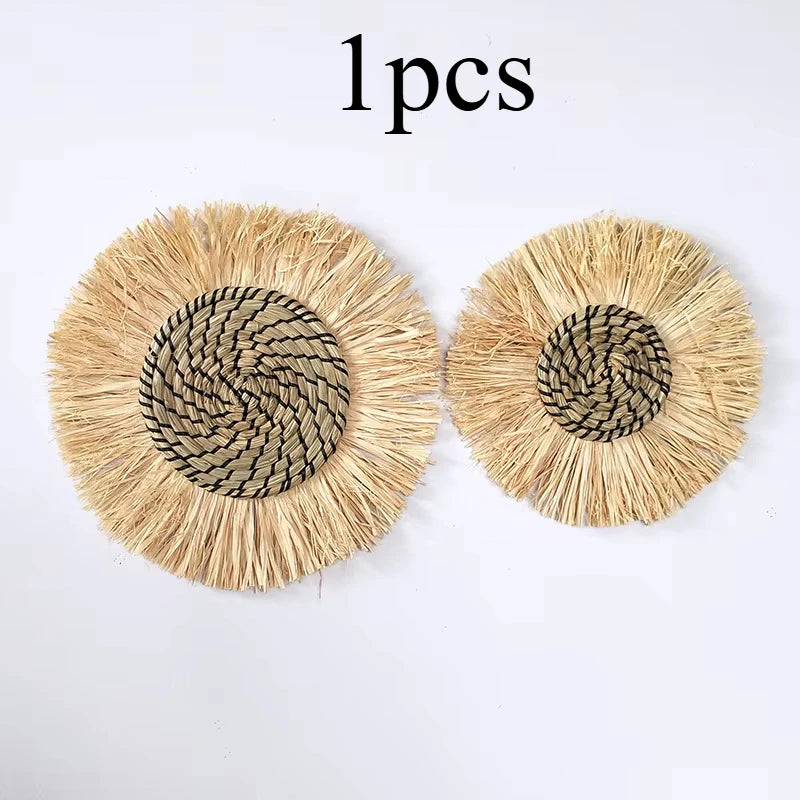 Décorations murales en paille