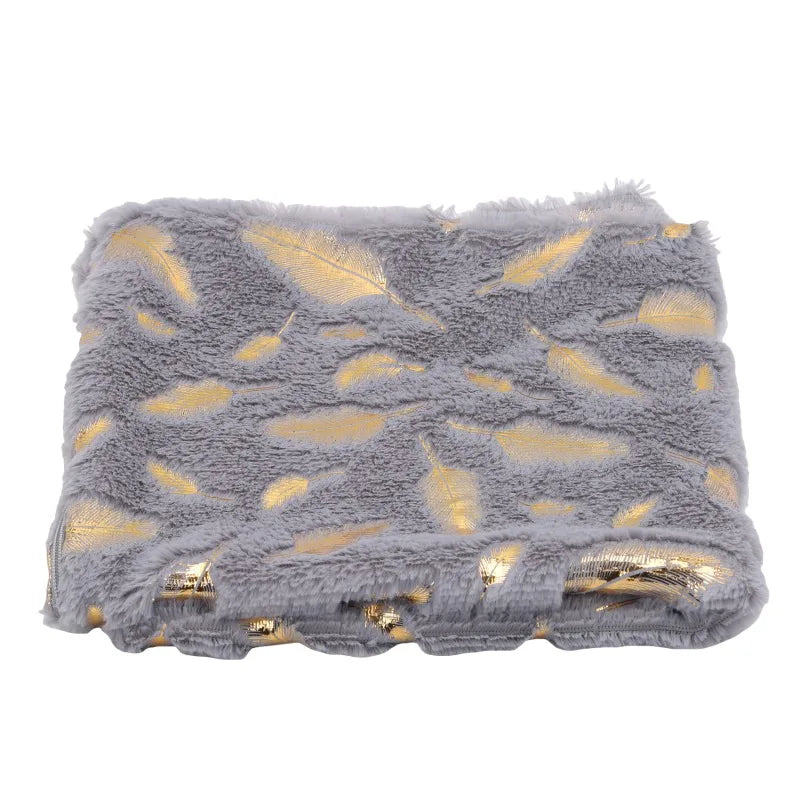 Housse de Coussin  en Peluche à Plumes Dorées