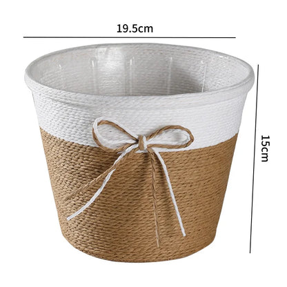 Pot de Fleur en Paille