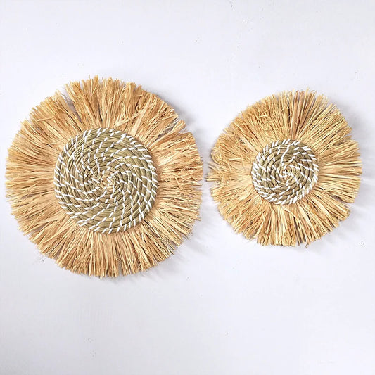 Décorations murales en paille