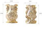 Vase en Porcelaine Givrée Dorée
