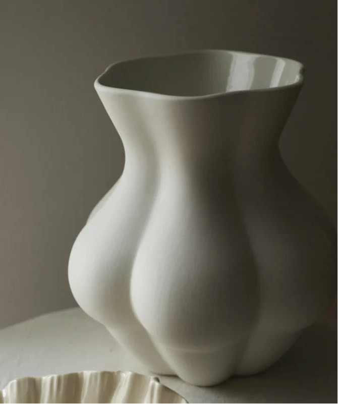 Vase en Céramique Blanc mat forme corps humain