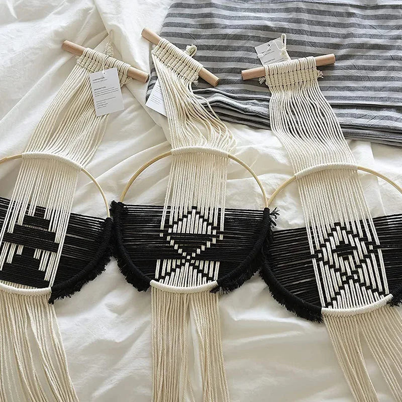 Macramé Murale Ronde Noir et Blanc