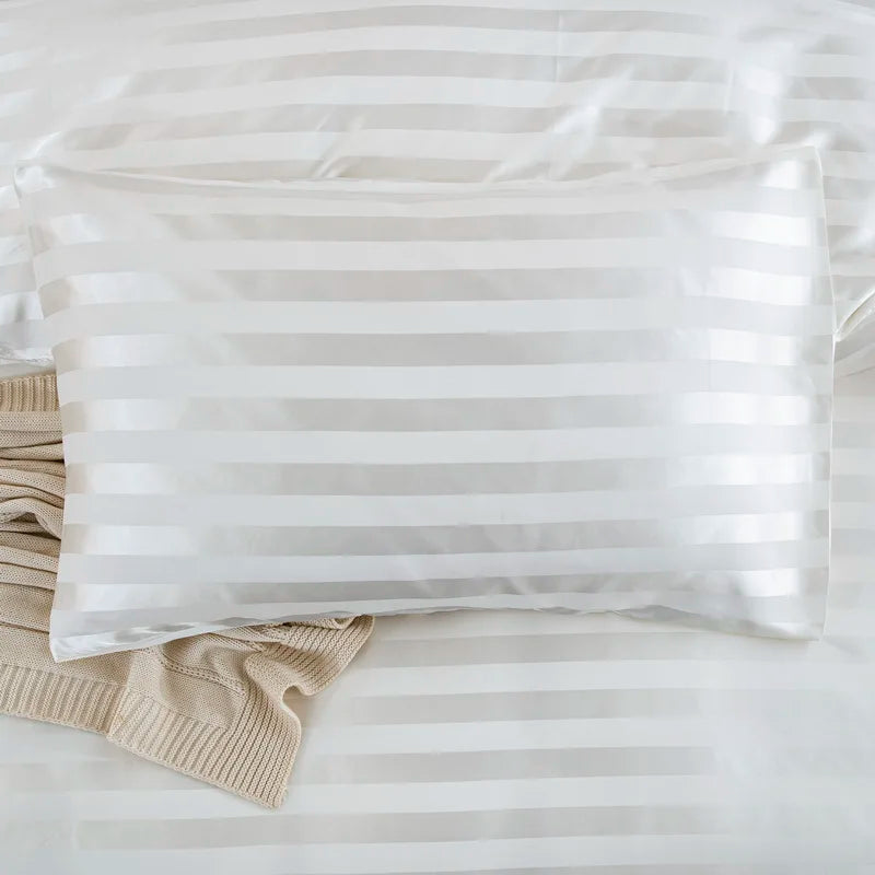 Parure Housse de couette rayée en Satin