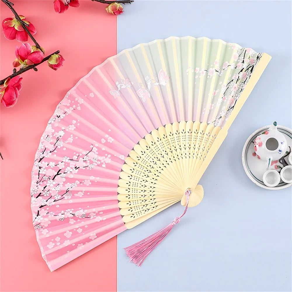 Éventail Pliant Vintage en Soie