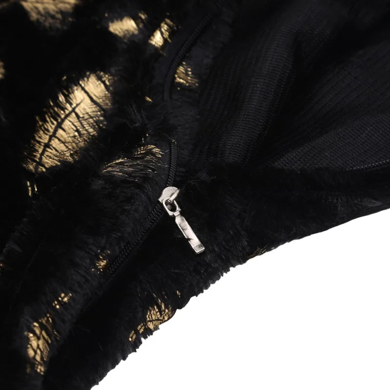 Housse de Coussin  en Peluche à Plumes Dorées