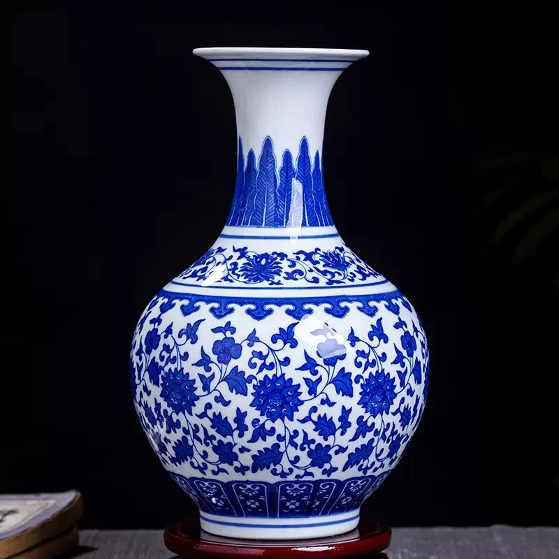 Vase en Porcelaine Bleu et Blanc de Jingdezhen
