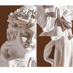 Figurine d’ange en prière en résine