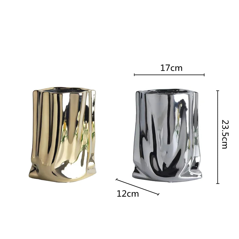 Vase en Céramique en forme de sac