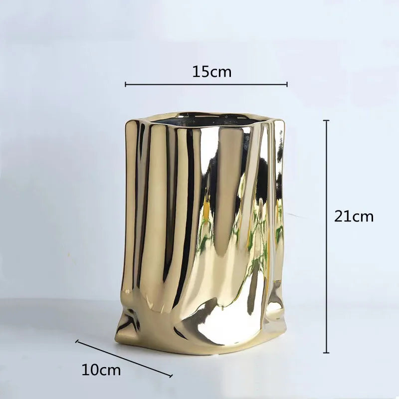 Vase en Céramique en forme de sac