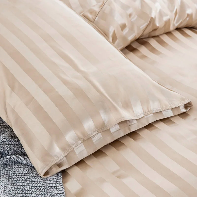 Parure Housse de couette rayée en Satin
