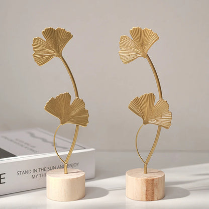 Sculpture de Feuilles de Ginko