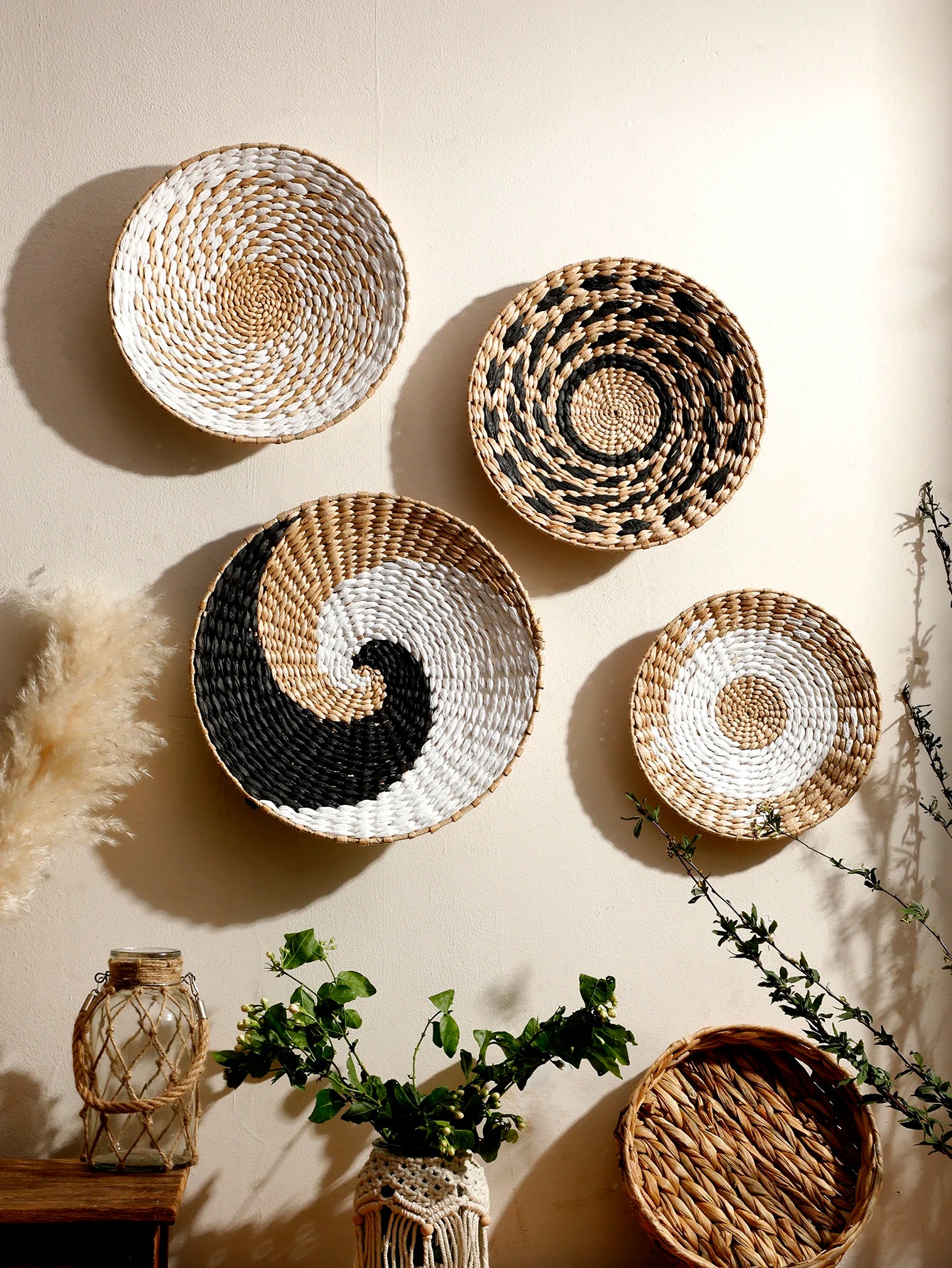 Panier mural en jonc de mer fait main