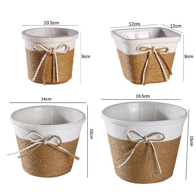 Pot de Fleur en Paille