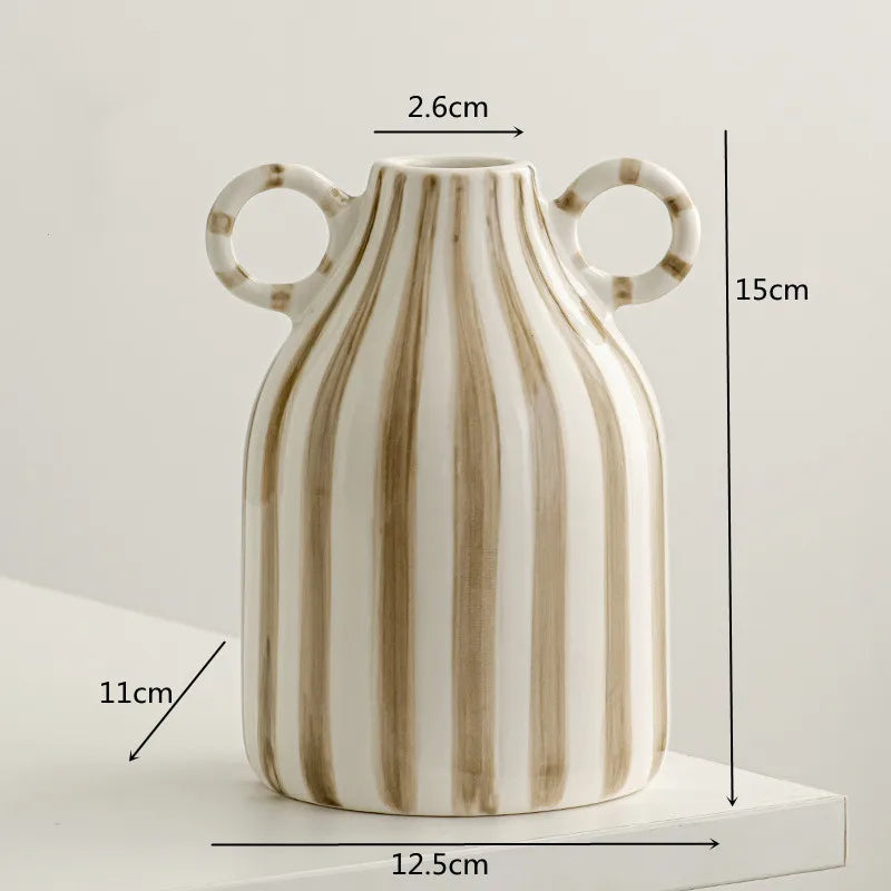 Vase en Céramique à Double Anse
