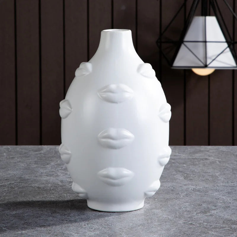 Vase en Poterie blanche 3D