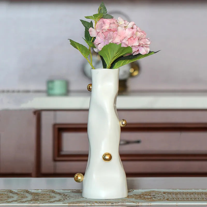 Vase en Résine Géométrique