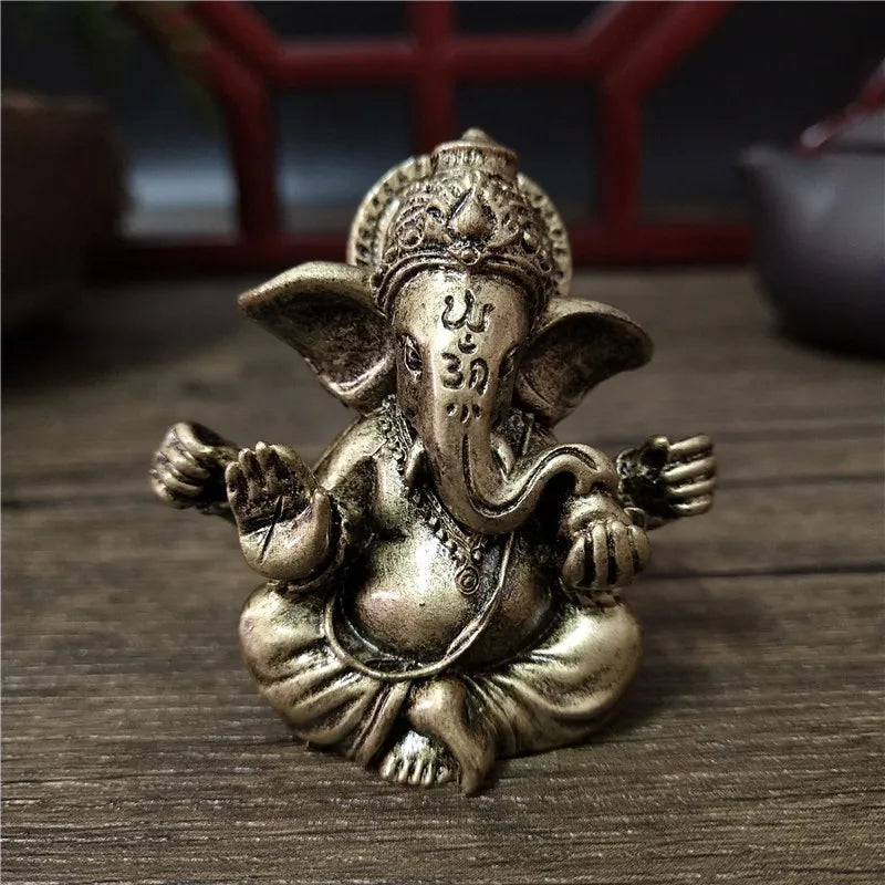 Statue de Bouddha Ganesh en résine pour décoration intérieure).
