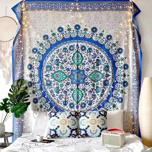 Tapisserie murale dorée avec médaillon floral, mandala indien et macramé céleste – déco bohème pour tête de lit - Décoration intérieure