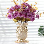 Vase en porcelaine givrée blanche avec détails dorés - Décoration intérieure