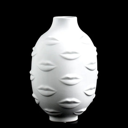 Vase en poterie blanche en relief 3D - Décoration intérieure