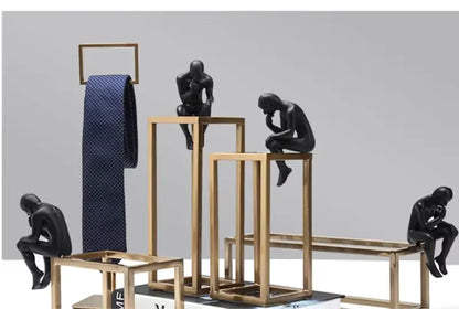 Figurine de Penseur en Métal noir